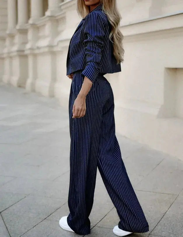 Elegant damklänning TULUM - Stil och finess för varje tillfälle