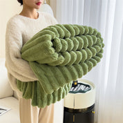 UltraDreams Luxus-Flauschdecke – weich, warm und stilvoll 3