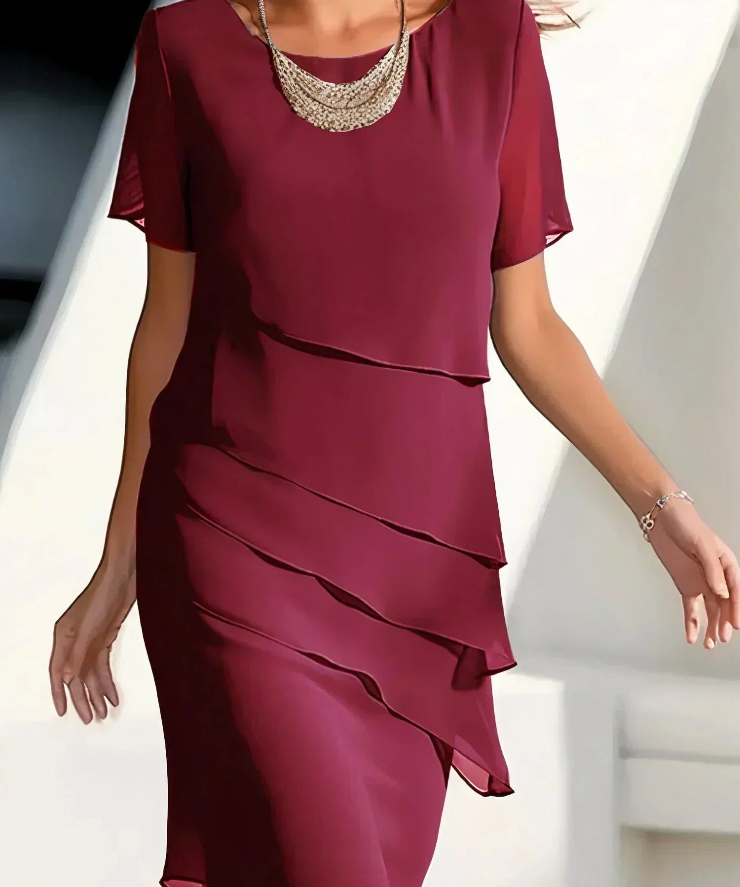WW – Elegantes Schlankmachendes Kleid 1