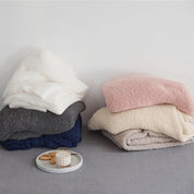 Weiche Minimalistische Strickdecke für Komfort und Stil 4