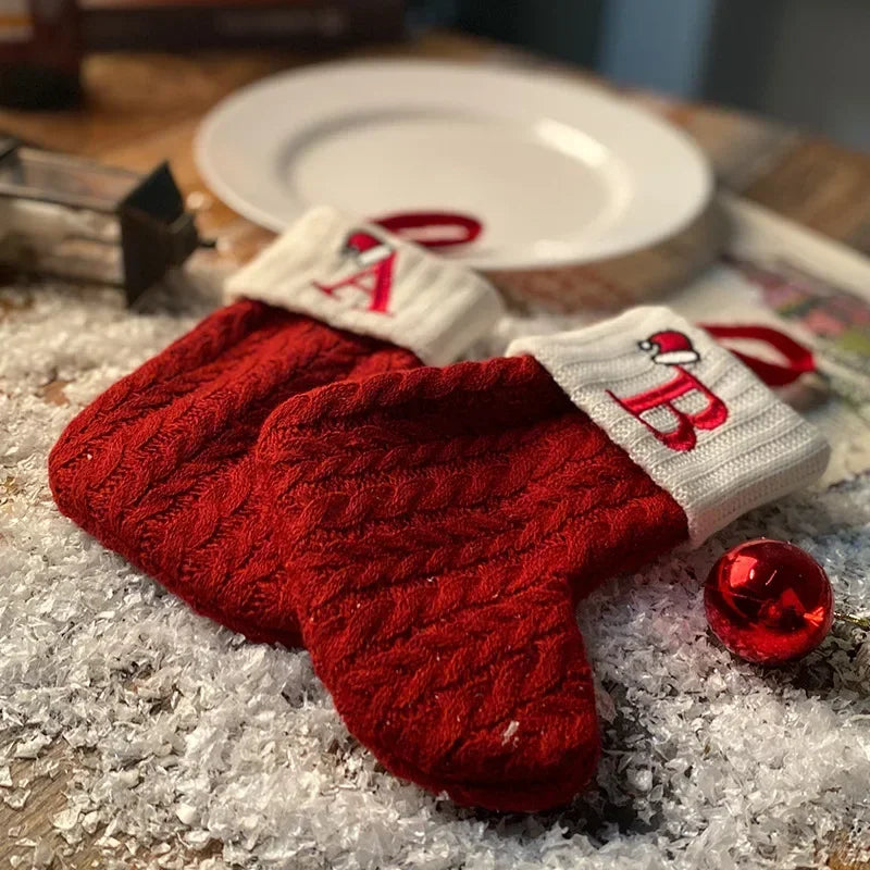Weihnachtsklassiker | Personalisierte Socken für festliche Dekoration oder als Geschenk 5