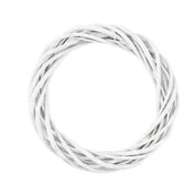 Weißer Wunderkranz | Handgefertigter Rattankranz für die Weihnachtstür 0