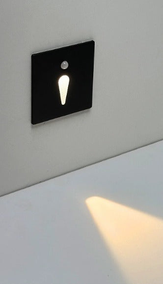 LED-trappbelysning med rörelsesensor för inomhusbruk