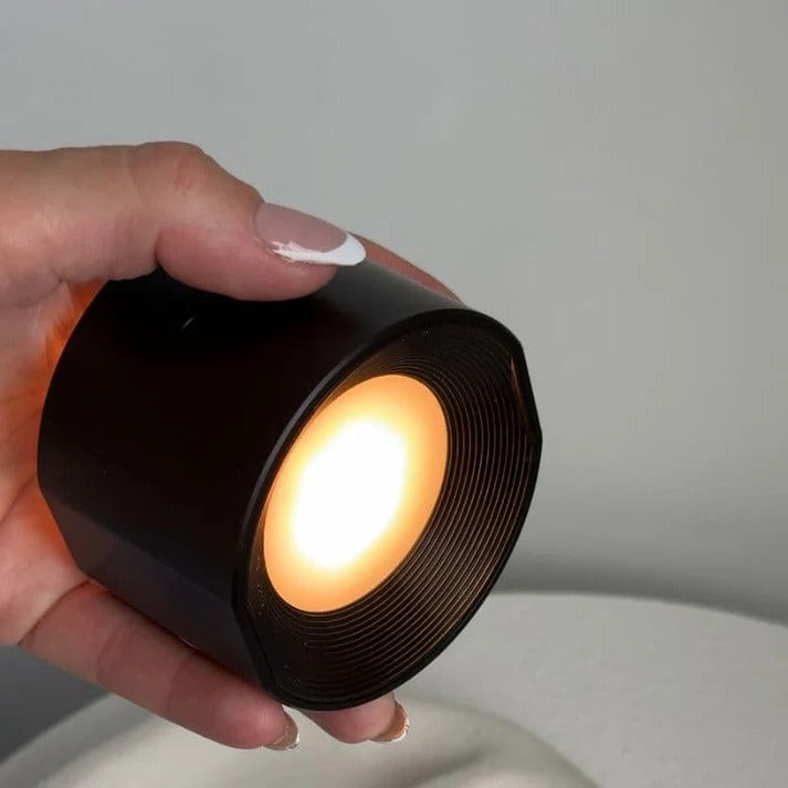 Wiederaufladbare LED-Wandleuchte 0