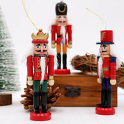 WoodSplendor | Set mit 6 Mini-Nussknacker-Ornamenten für den Weihnachtsbaum 2