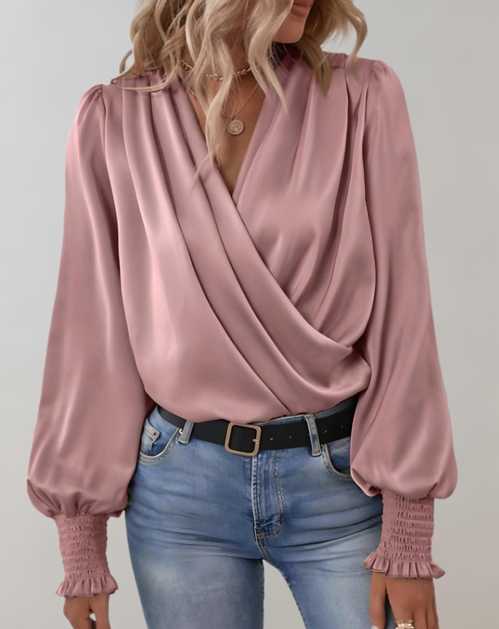 Adrianna | Elegant långärmad blus