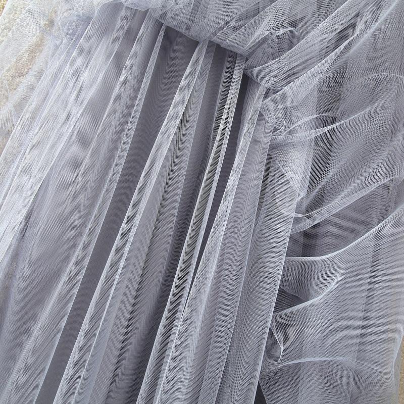 Delilah | Elegant plisserad tyllkjol