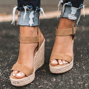 Lia | Komfortable Keilsandalen – Modern & Selbstbewusst